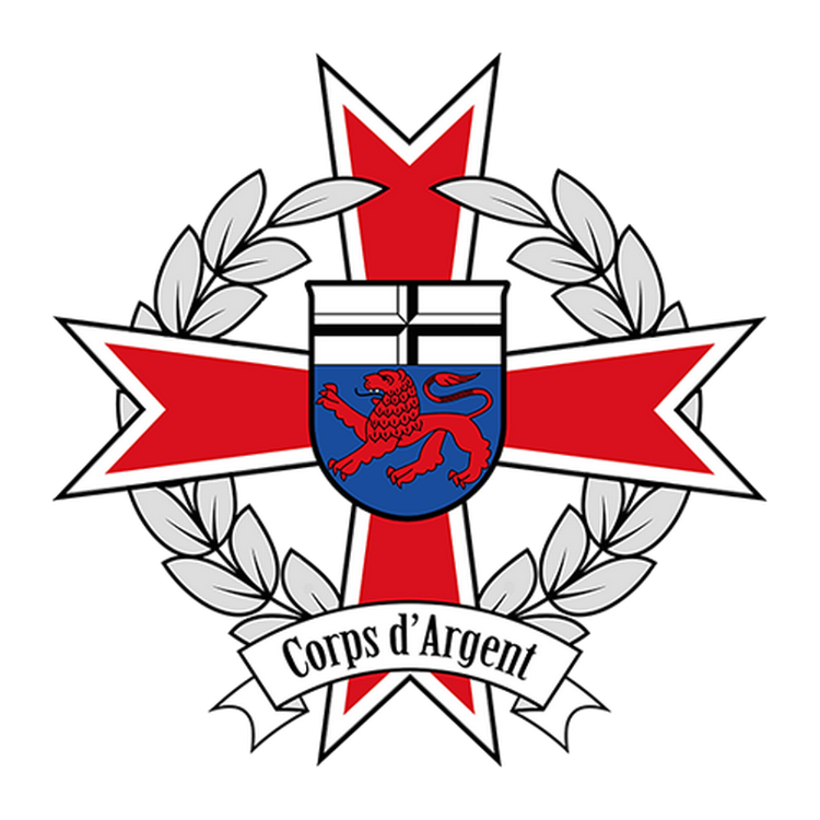 Abzeichen des Corps d´ Argent Das Logo der Corps Dargent zeigt das klassiche Blau Rote Bonner Stadtwappen , im Hintergrund befindet sich ein Kreuz mit verzierungen